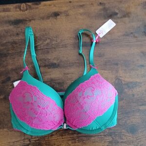 La Senza Hello Sugar Emerald Green / Pink Lace 32D Push Up Bra Front Closure